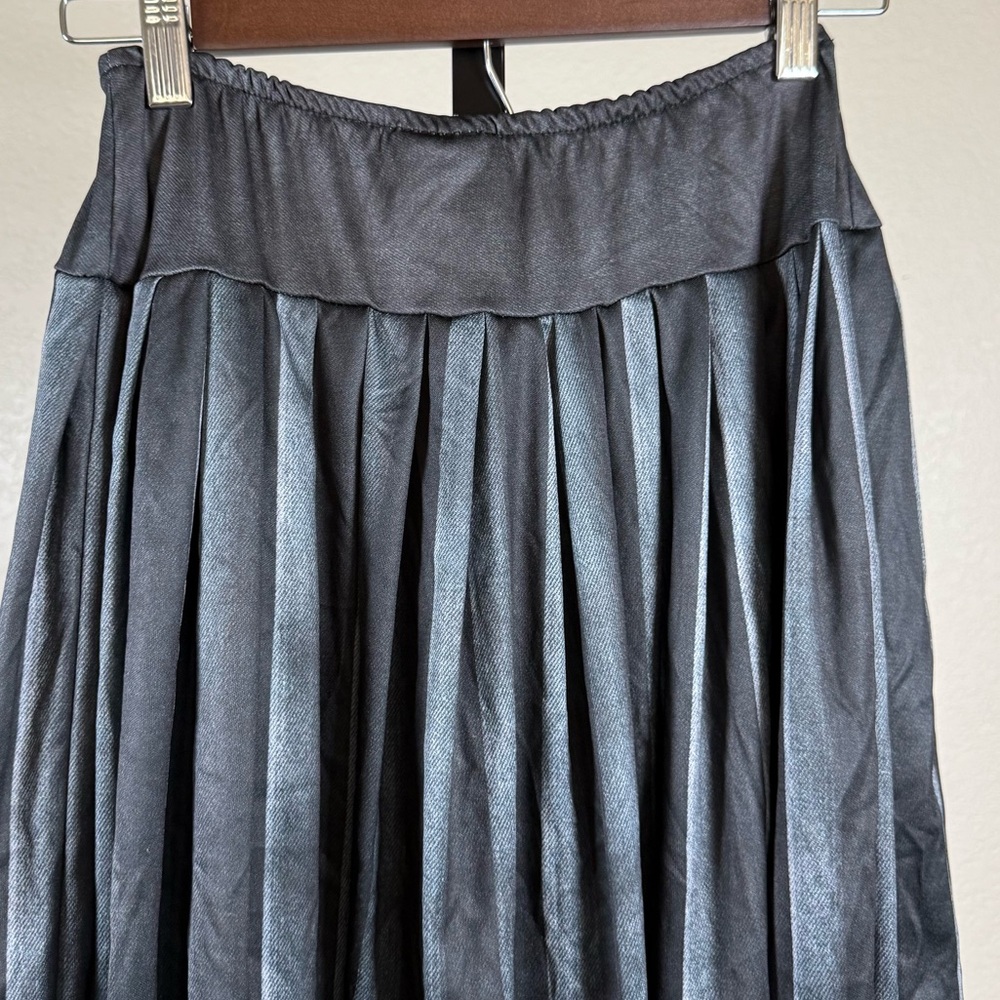 Wednesday Addams Pleated Maxi Skirt Small Charcoal Gray Gothcore Cosplay School - Picture 4 of 10